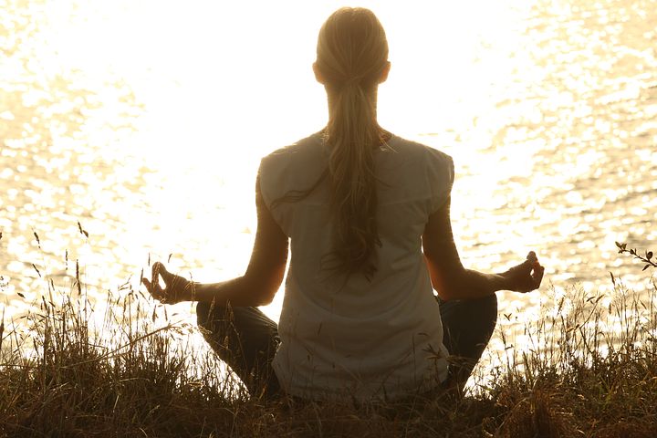 Meditația și efectele benefice pe hormonul stresului